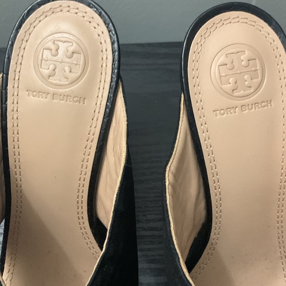 Tory Burch Woven Suede & Patent Leather Mules - Picture 7 of 12
